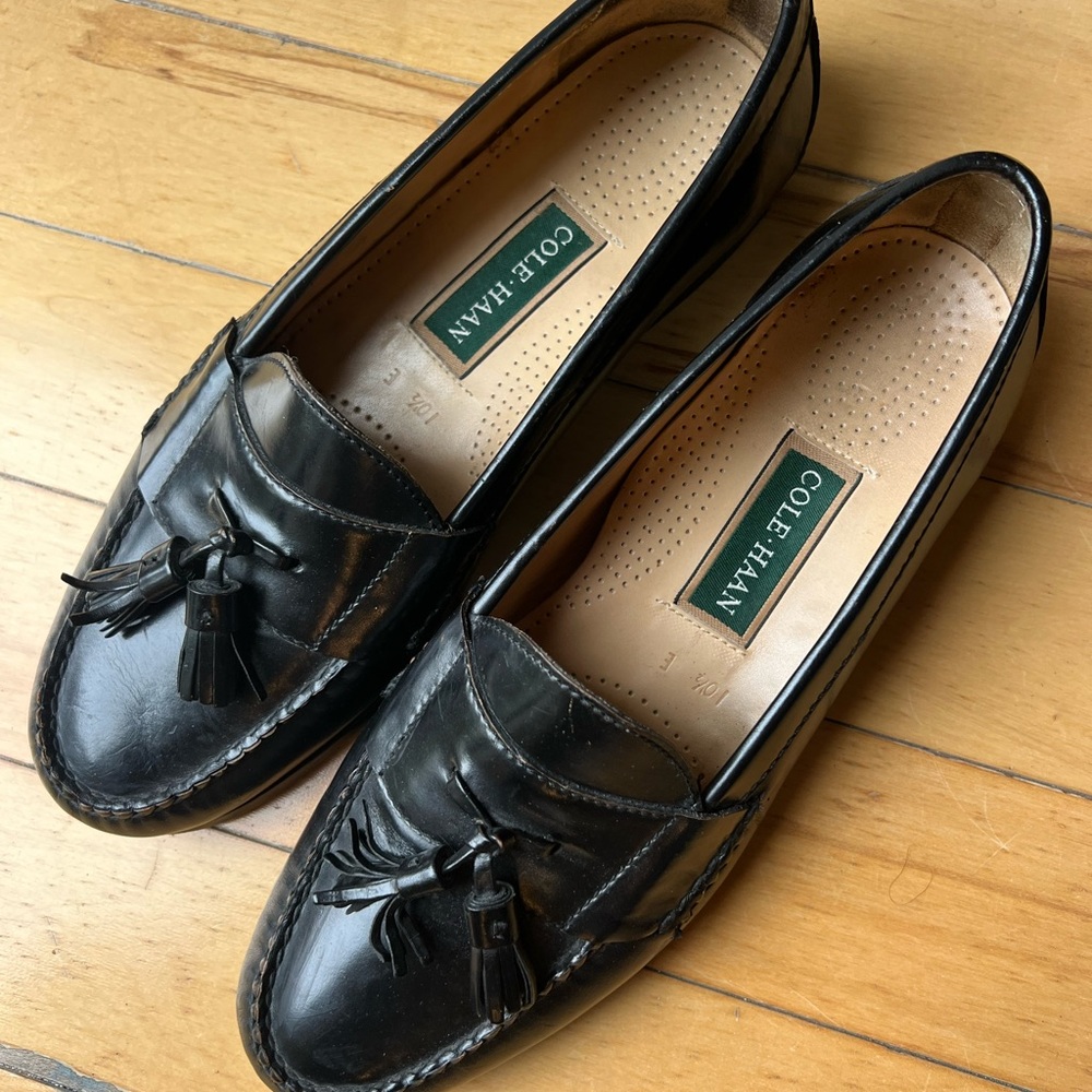Cole Haan Black Tassel Loafers for Men size 10.5